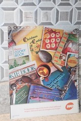 We Energies Cookie Book 2018: 90th Anniversary – 27 Color Pages – 37 Recipes