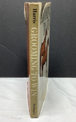 Horse Care BooGrooming to Win Susan E. Harris Hard cover Vintage 1977 Dust Jacke