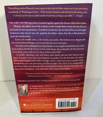 True Colors : & Summer Island A Novel by Kristin Hannah