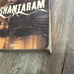 Shantaram (Spanish) (Spanish – Paperback, by Roberts Gregory David – Good