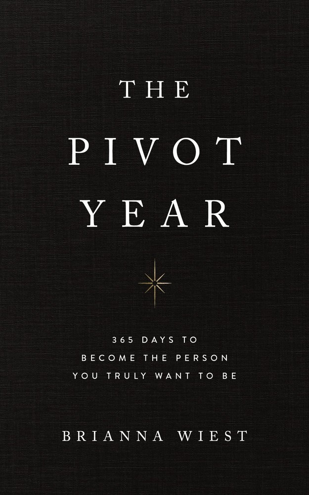 The Pivot Year – paperback Brianna Wiest